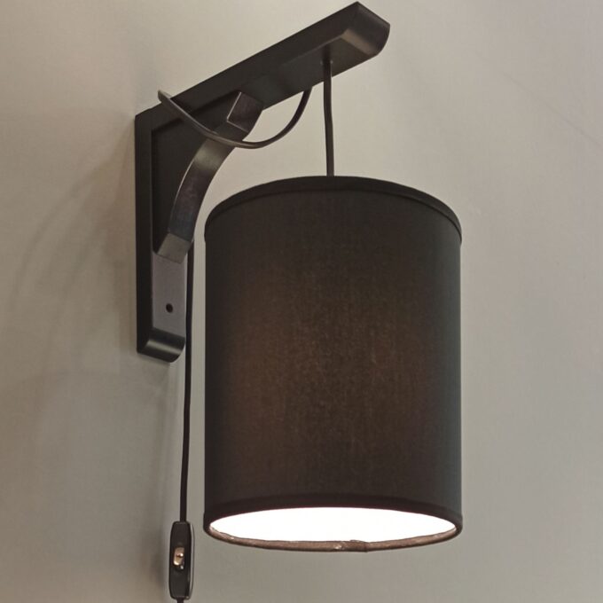 wall-wooden-bracket-black (1)