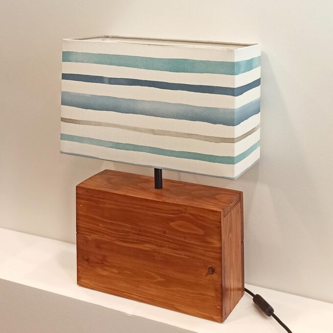 wood-block-table-lamp-blue-stripes (4)