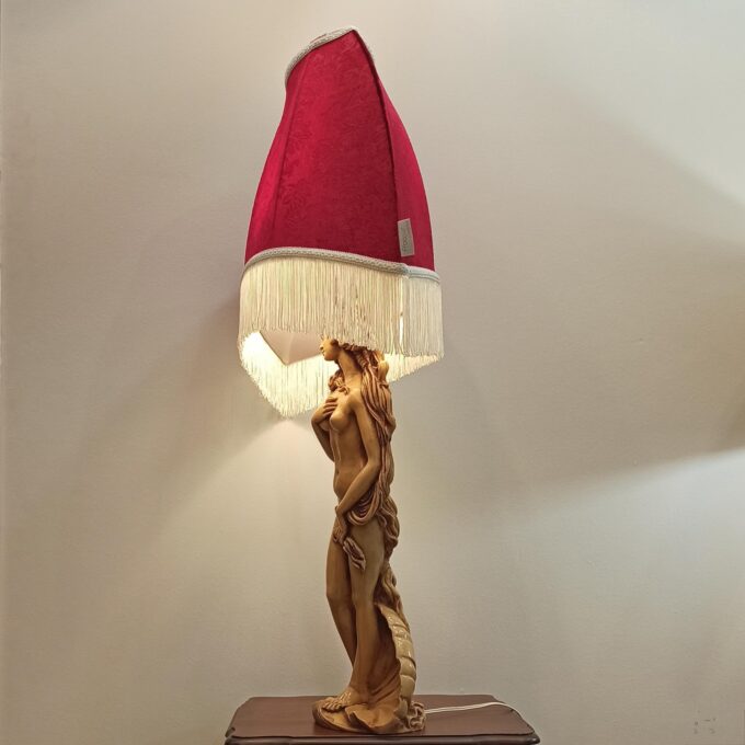 aphrodite-table-lamp-10