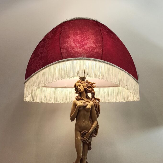aphrodite-table-lamp-11