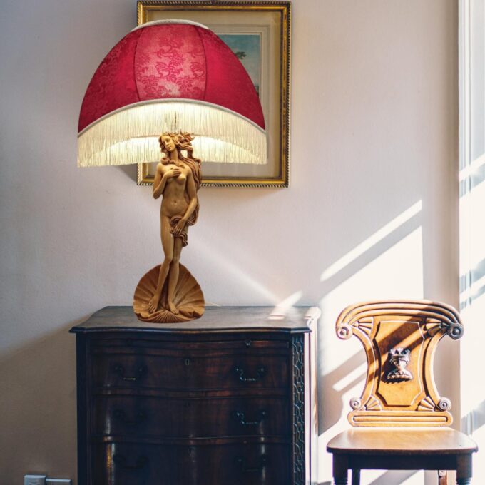 aphrodite-table-lamp-8